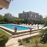 Green House Bogazici-dodo House Hotel